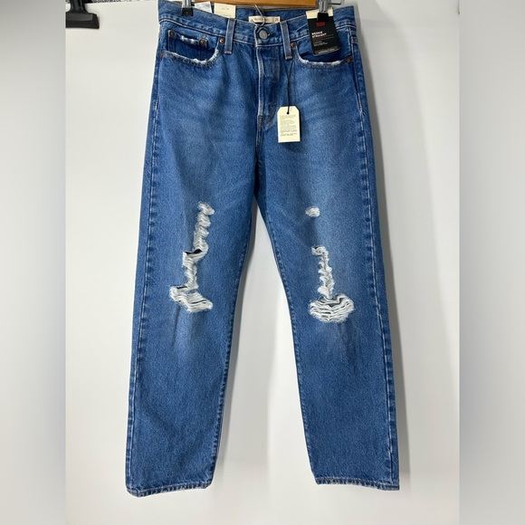 Levi's Women's Wedgie Straight Button Fly High Rise Blue Distressed Jeans 28 - Picture 1 of 9